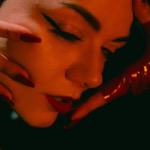 Amelie •