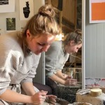 Lena | Töpfern, Tinyhouse & Garten