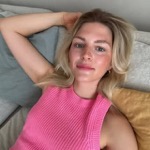 Deborah | Capsule Looks & Mindset