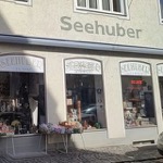 Tina Wolf - Geschäft Seehuber
