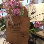 KRIMSKRAMS UND WOHNBAGATELLEN